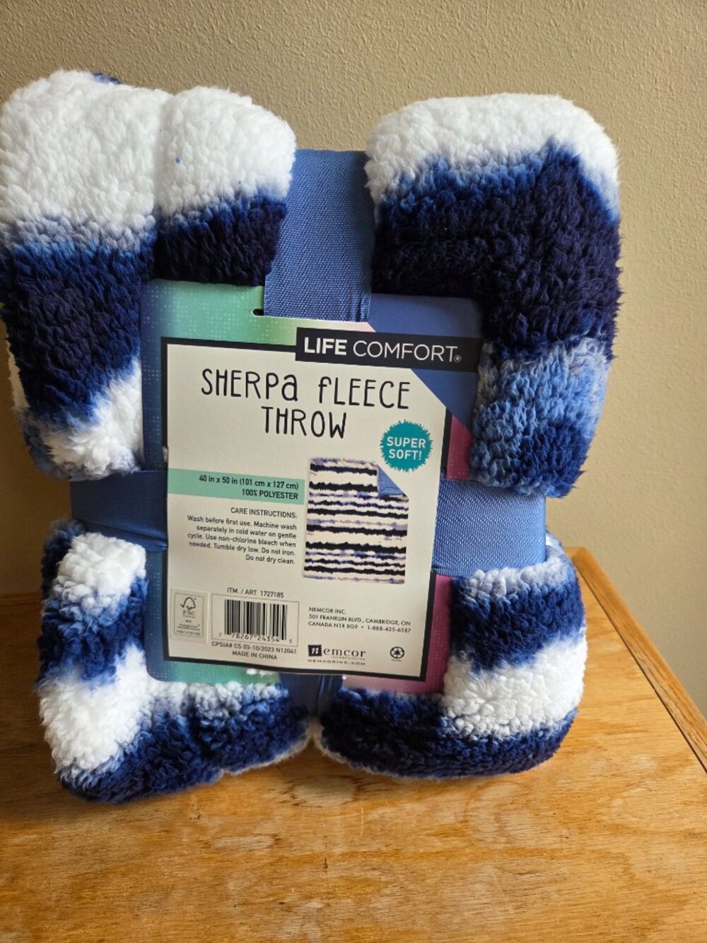 Life Comfort Sherpa Fleece Kids Blue & White Stripe Reversible 40"x50" Throw